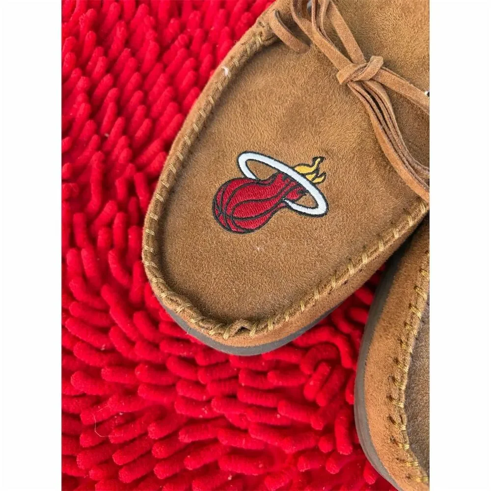 FOCO Miami Heat Men's Moccasin Slippers Brown Medium NBA Casual size 9-10